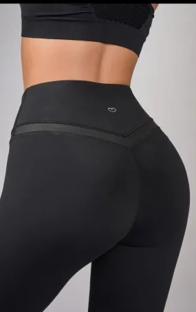 Bootyful Black Leggings