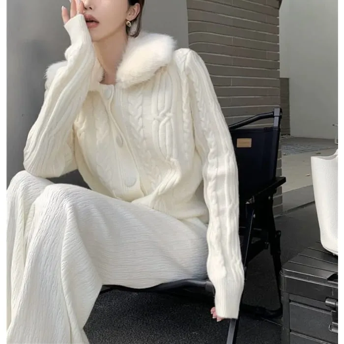 Faux Fur-Collar Cable-Knit Cardigan in 6 Colors