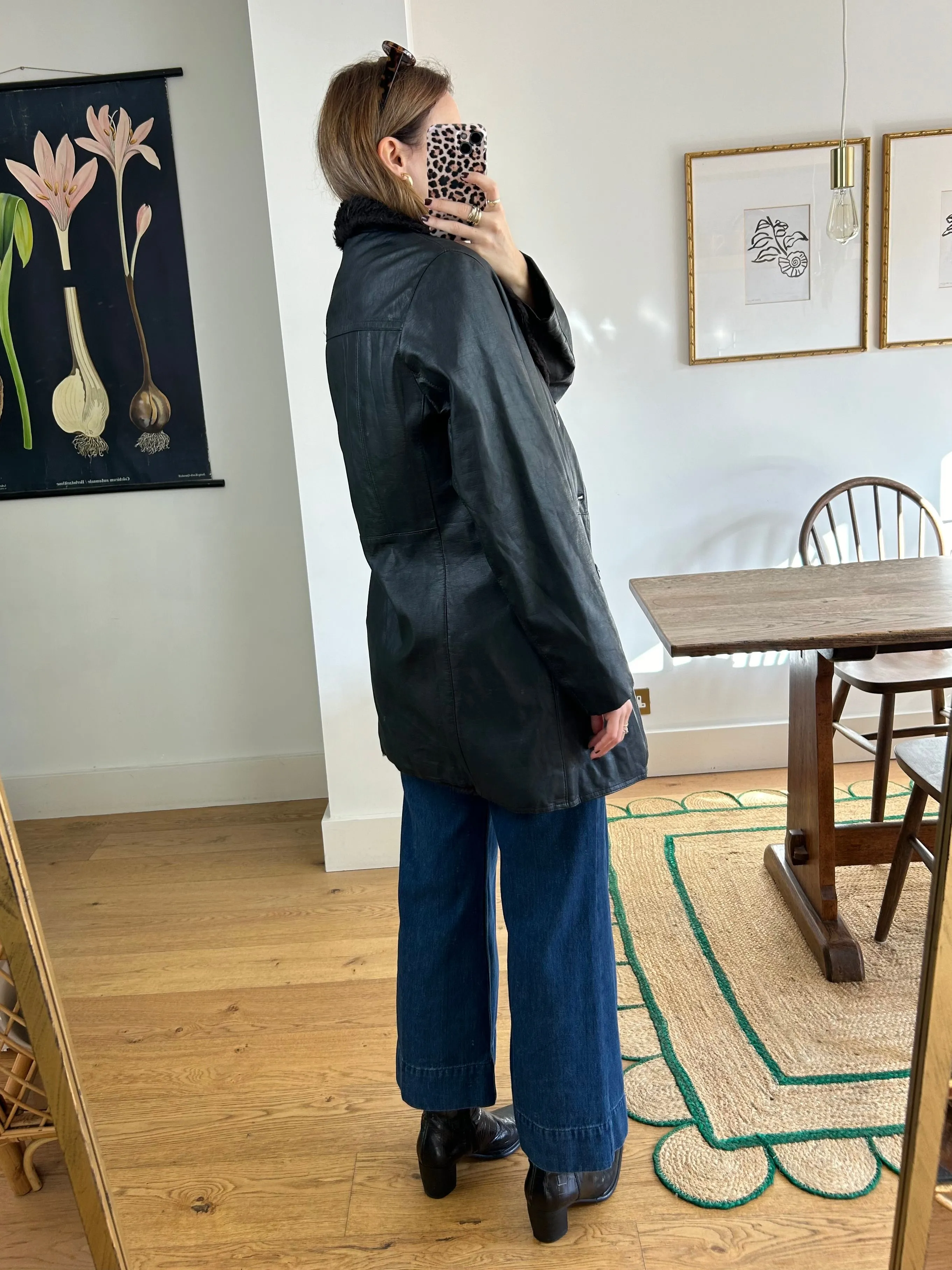Leather Coat with Faux Fur Collar - M