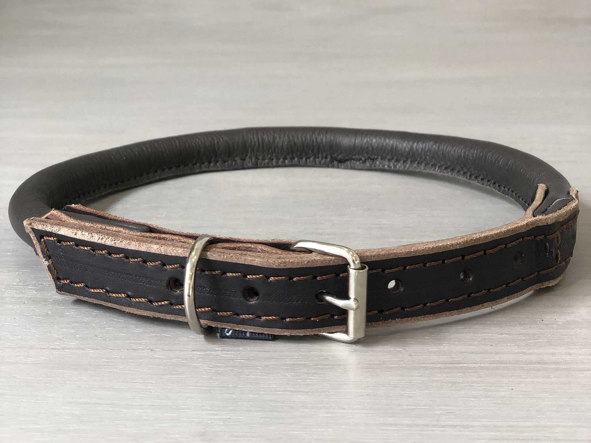Rolled Leather Classic Dog Collar With Roller Buckle