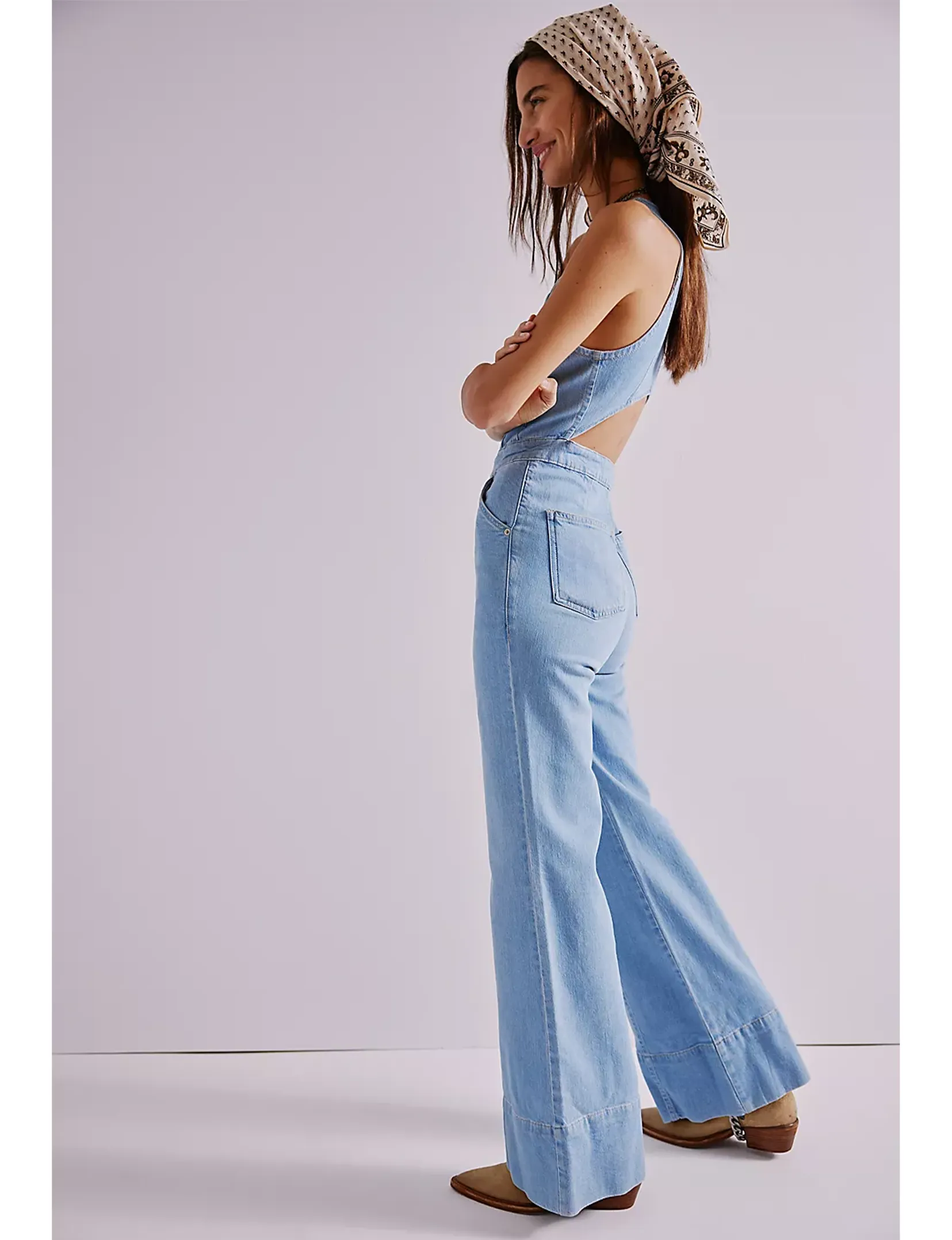 Stratus Jumpsuit, Main Character