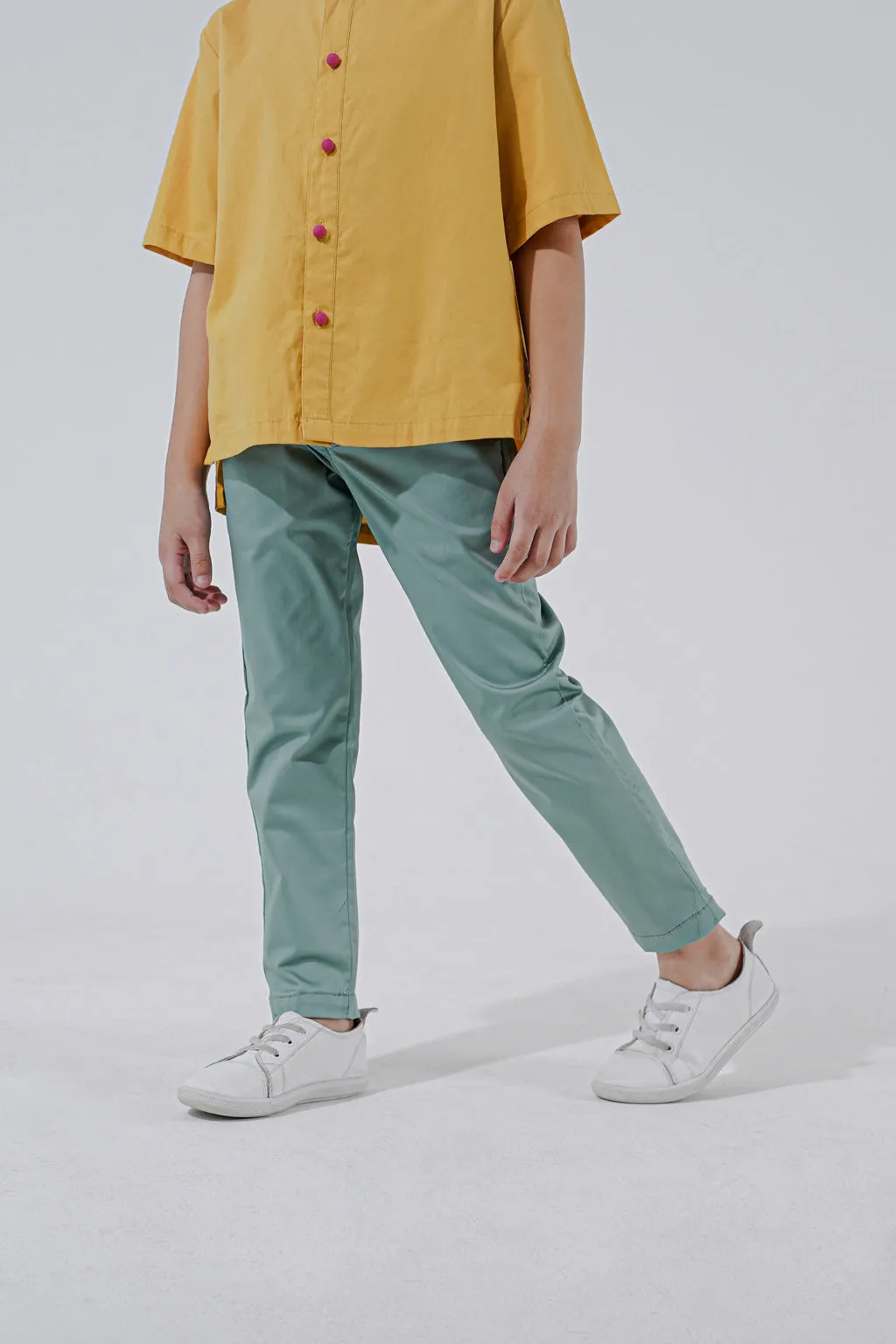 The Perfect Slim Fit Pants - Vegan Green